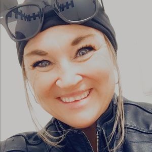 Meet your Posher, Coty